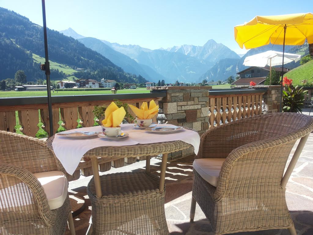 Tirol Appartement Haus Zillertal ツェル・アム・ツィラー エクステリア 写真