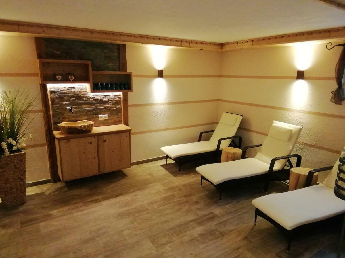 Tirol Appartement Haus Zillertal ツェル・アム・ツィラー エクステリア 写真