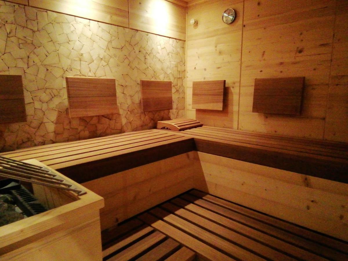 Tirol Appartement Haus Zillertal ツェル・アム・ツィラー エクステリア 写真